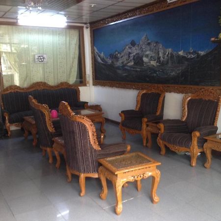 Everest Hotel Yangon Eksteriør bilde