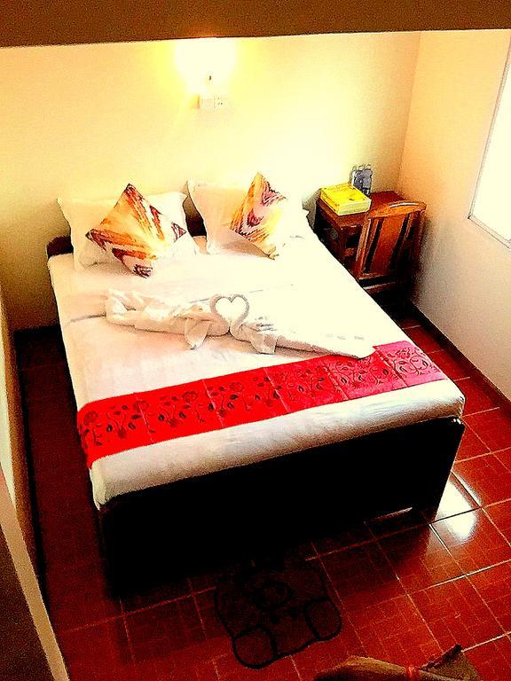 Everest Hotel Yangon Eksteriør bilde