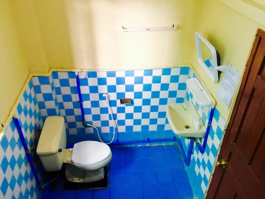 Everest Hotel Yangon Eksteriør bilde