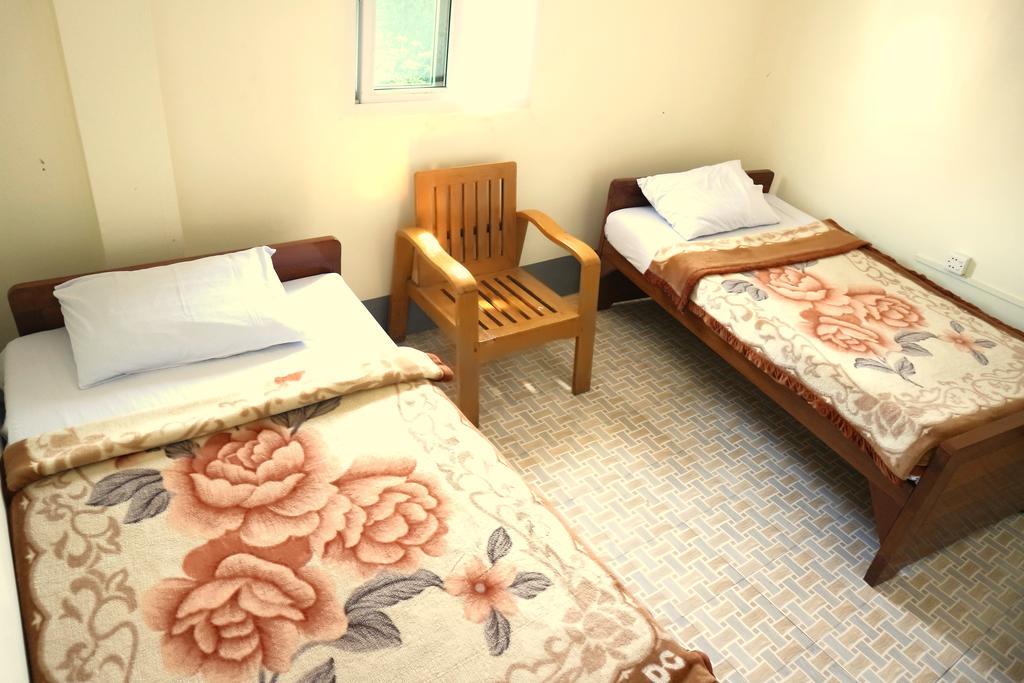 Everest Hotel Yangon Eksteriør bilde