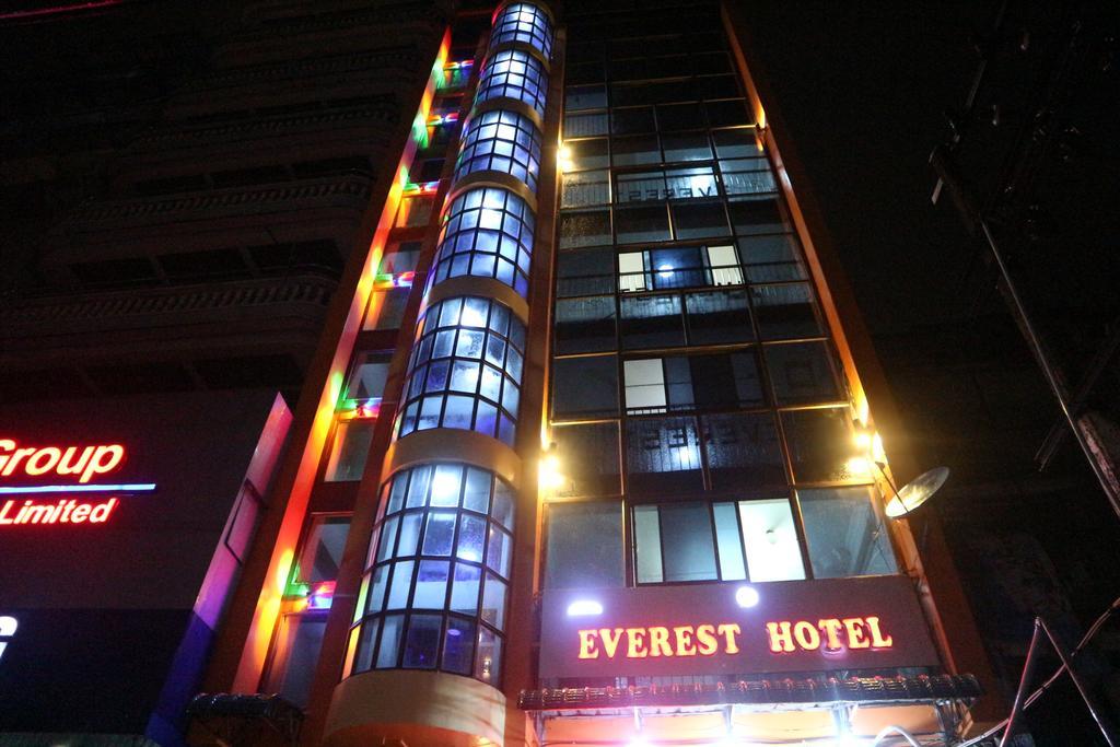 Everest Hotel Yangon Eksteriør bilde